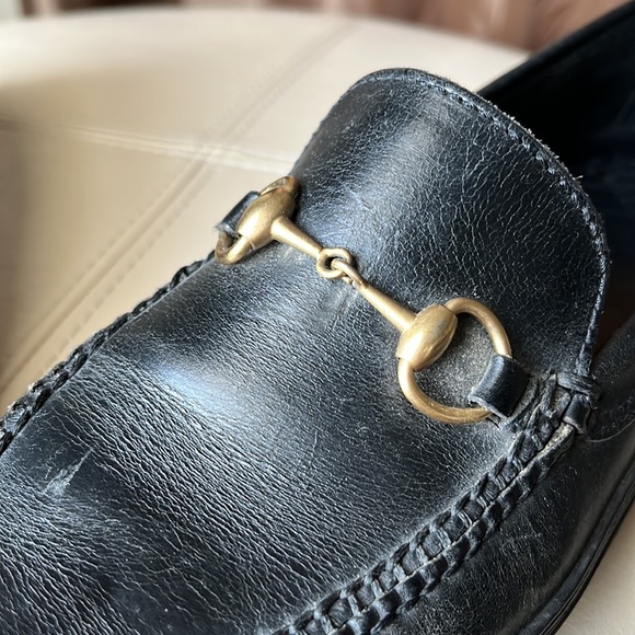 NOT FOR SALE. Gucci Loafers Black 6.5 Gold Hardware - Picture 16 of 16